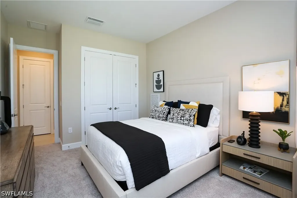 15318 Aprile Street Naples FL 34114