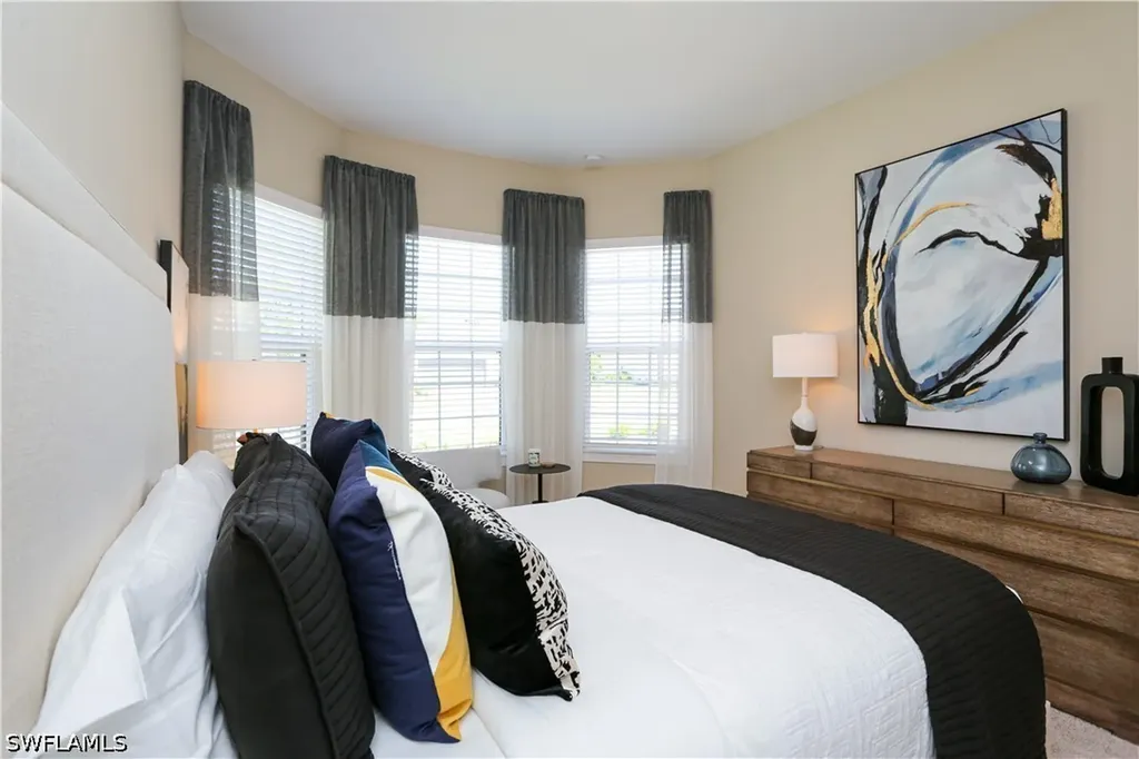 15318 Aprile Street Naples FL 34114
