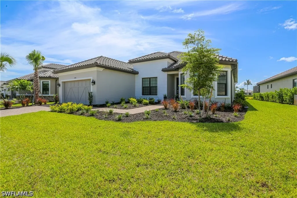 15318 Aprile Street Naples FL 34114
