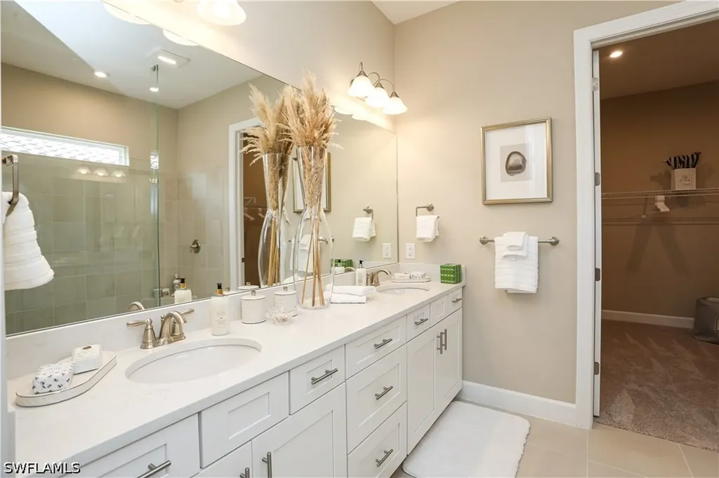 15318 Aprile Street Naples FL 34114