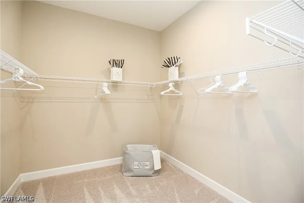 15318 Aprile Street Naples FL 34114