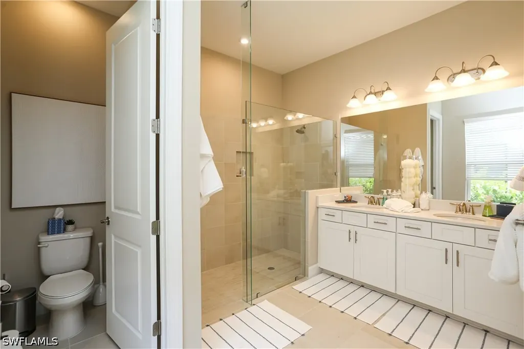 15318 Aprile Street Naples FL 34114