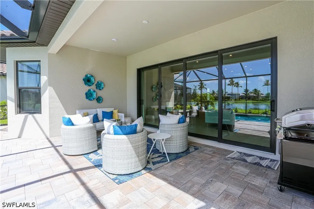 15318 Aprile Street Naples FL 34114