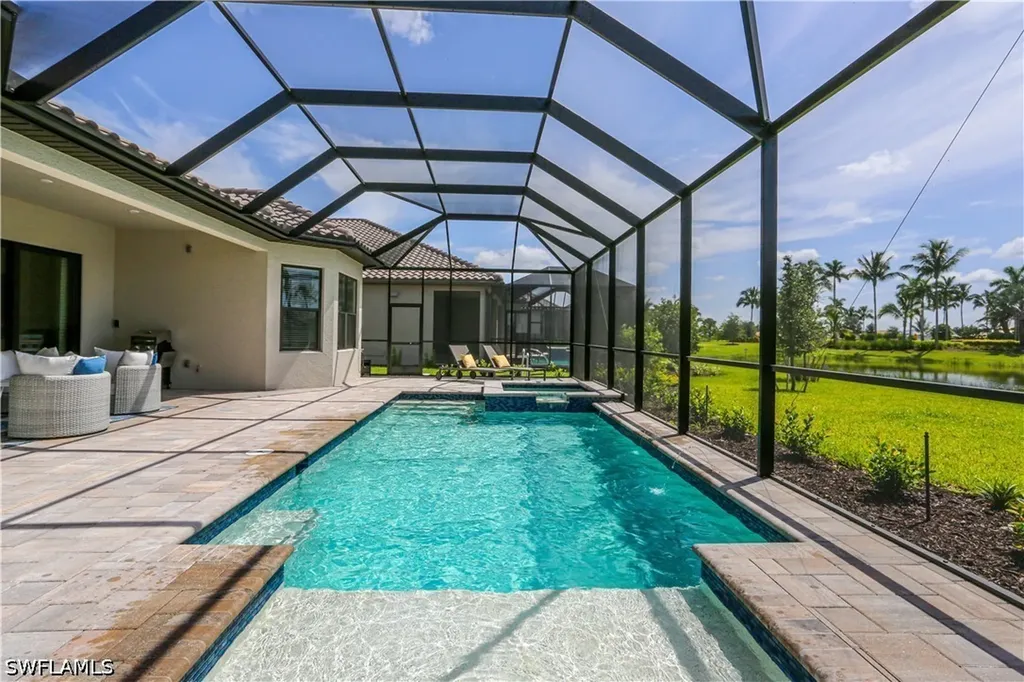 15318 Aprile Street Naples FL 34114