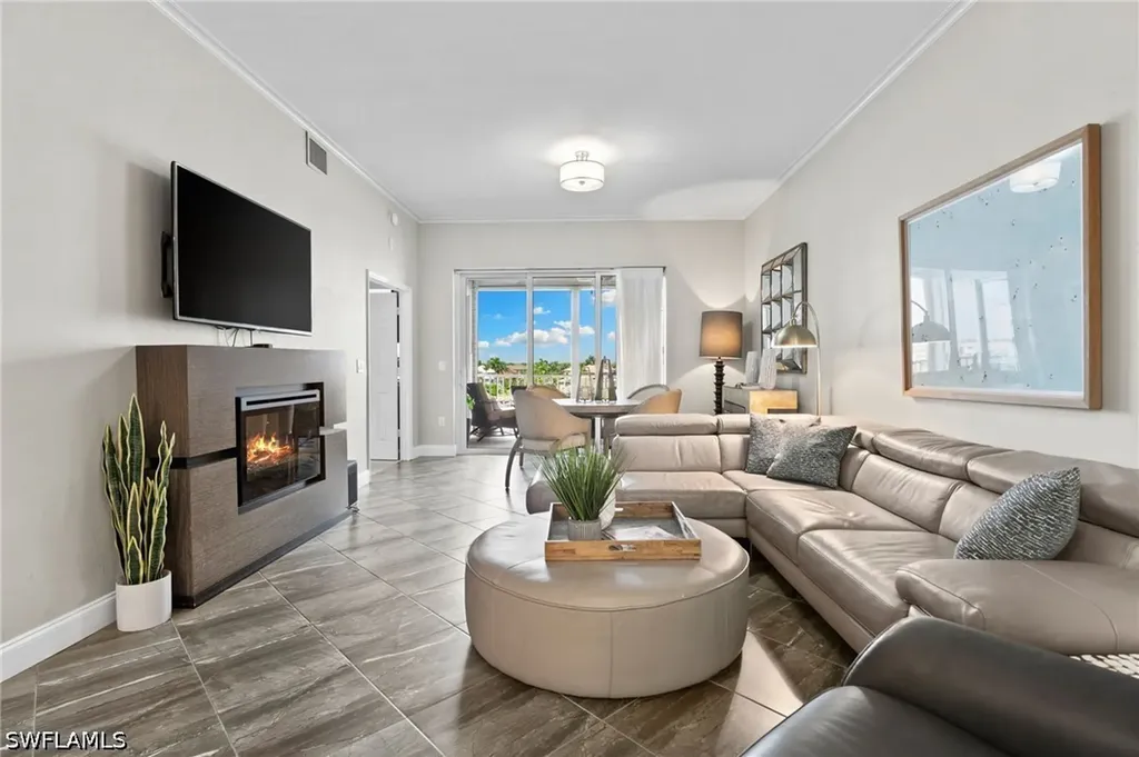 9380 Gulf Shore Drive Naples FL 34108