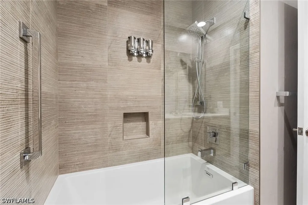 9380 Gulf Shore Drive Naples FL 34108