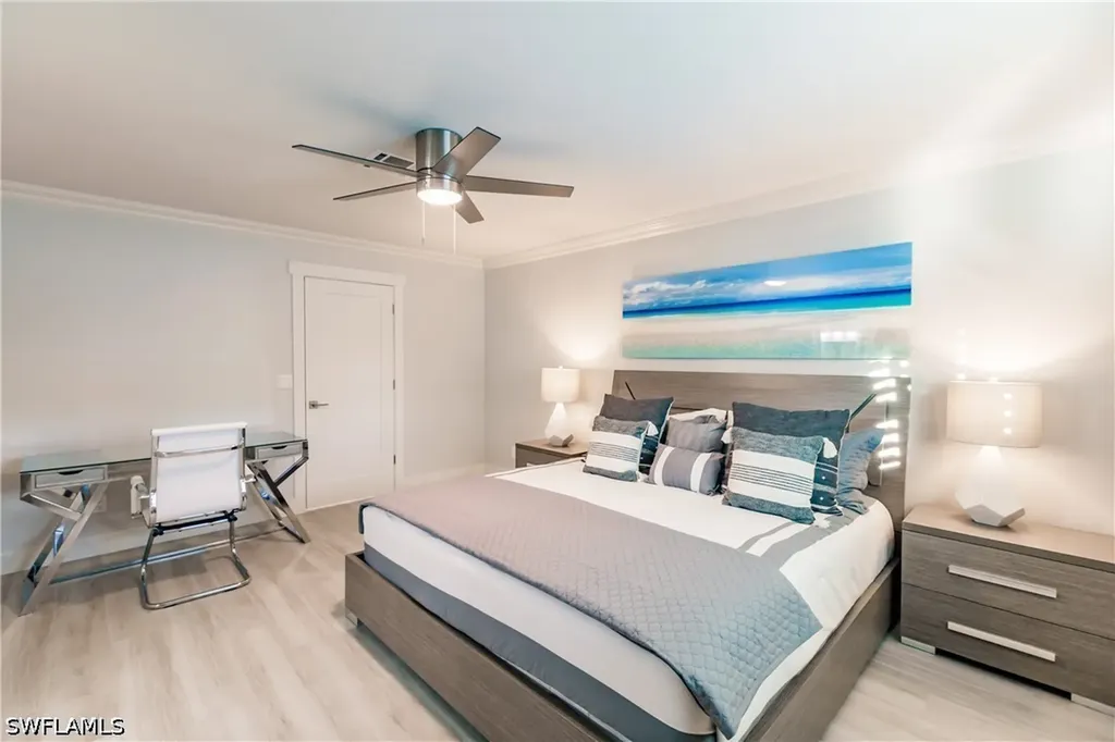 668 104th Avenue N Naples FL 34108