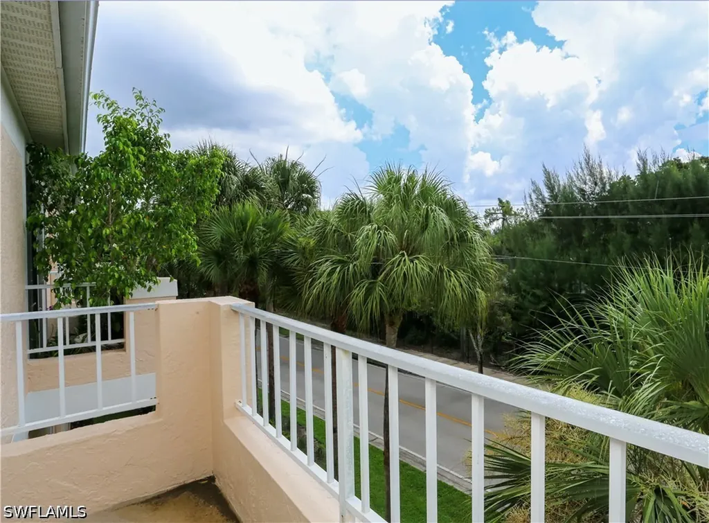 1044 Woodshire Lane Naples FL 34105