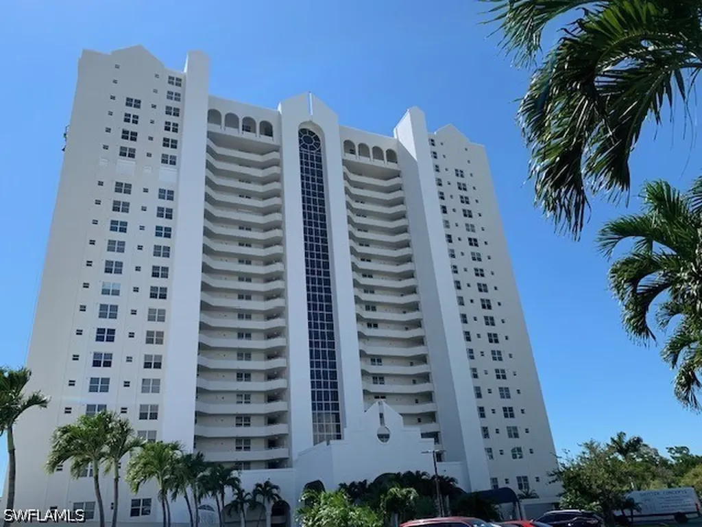 5550 Heron Point Drive Naples FL 34108