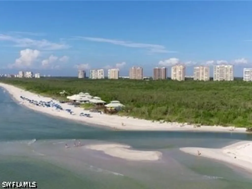 5550 Heron Point Drive Naples FL 34108
