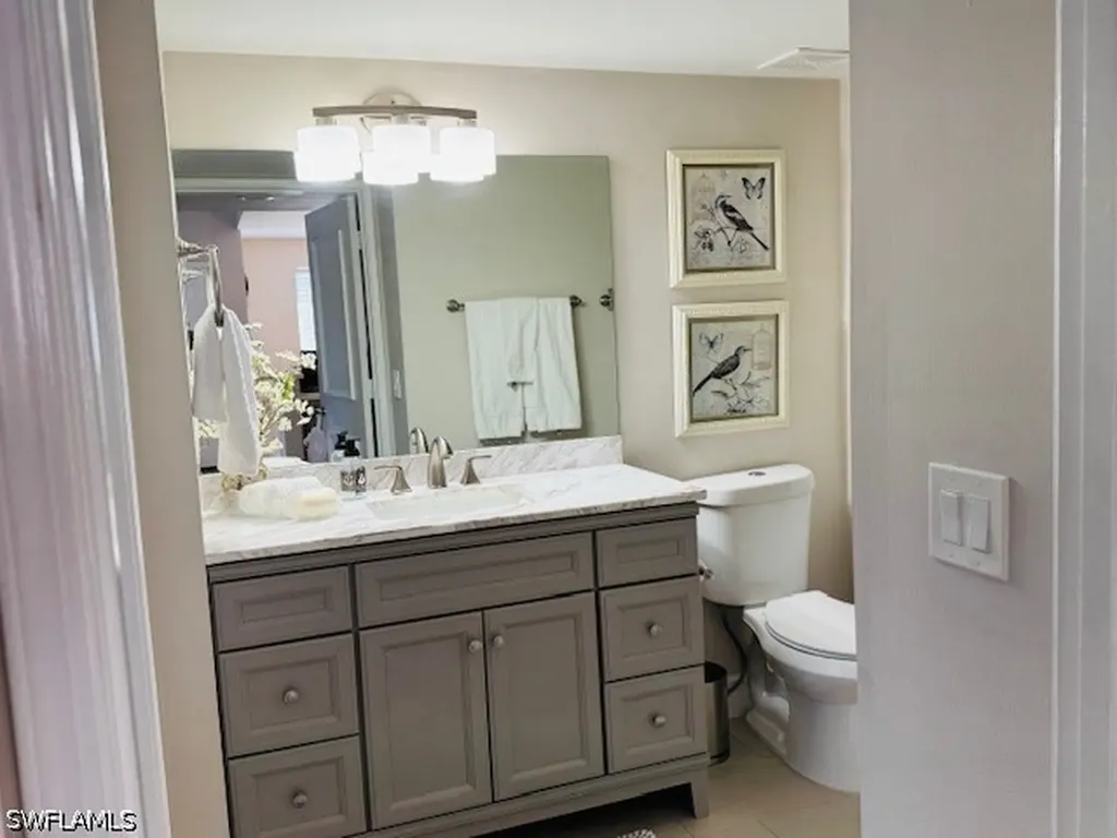 1150 Wildwood Lakes Boulevard Naples FL 34104