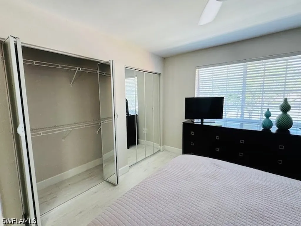1150 Wildwood Lakes Boulevard Naples FL 34104