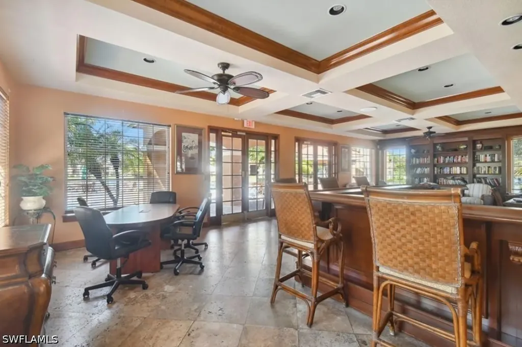 1150 Wildwood Lakes Boulevard Naples FL 34104