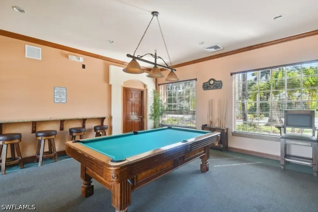 1150 Wildwood Lakes Boulevard Naples FL 34104