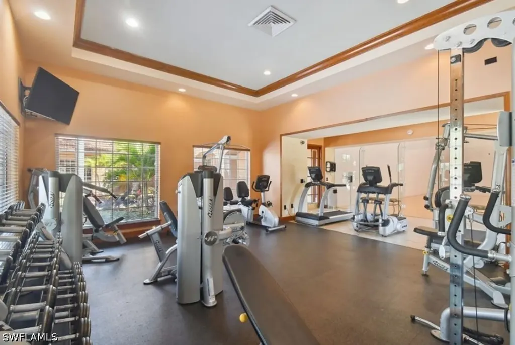 1150 Wildwood Lakes Boulevard Naples FL 34104