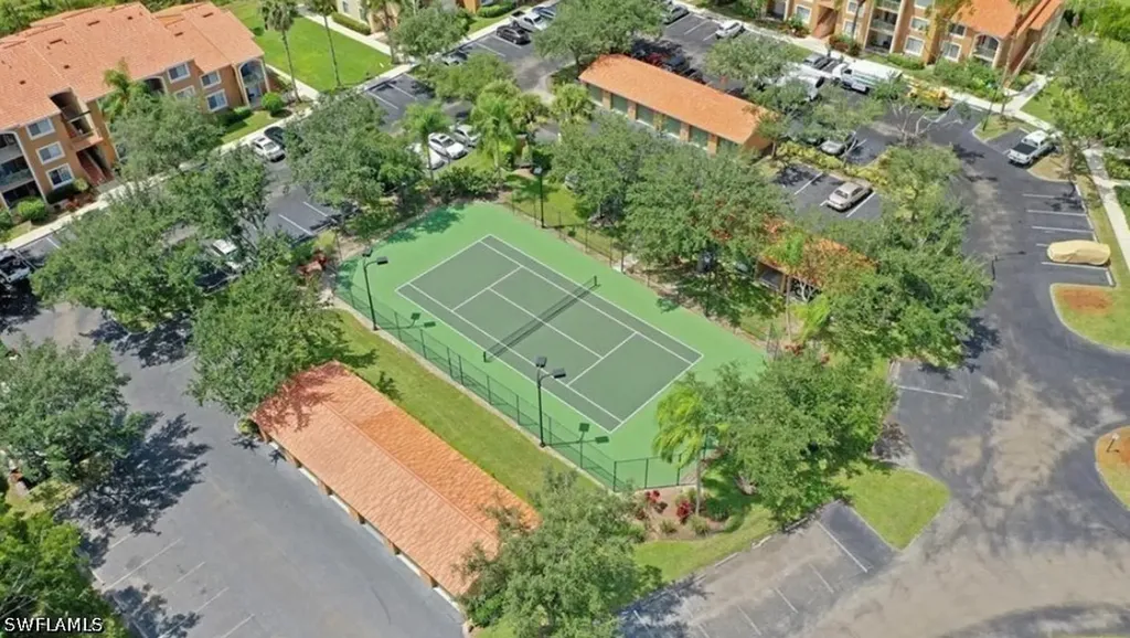 1150 Wildwood Lakes Boulevard Naples FL 34104