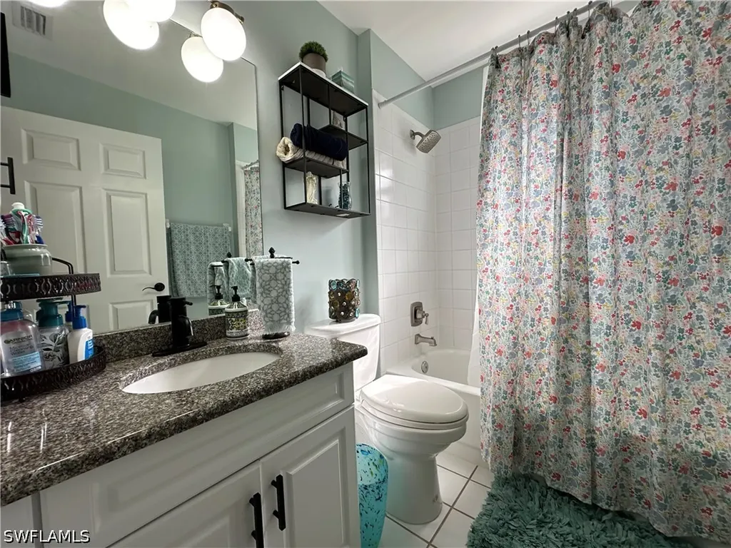 241 Robin Hood Circle Naples FL 34104