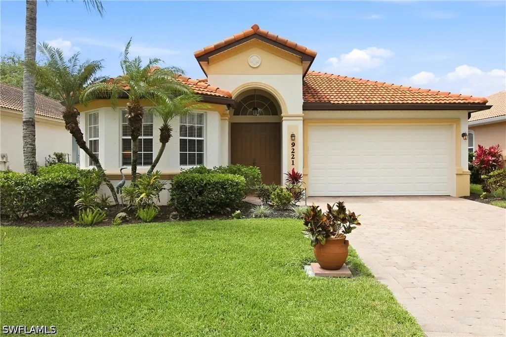 9221 Spanish Moss Way Bonita Springs FL 34135