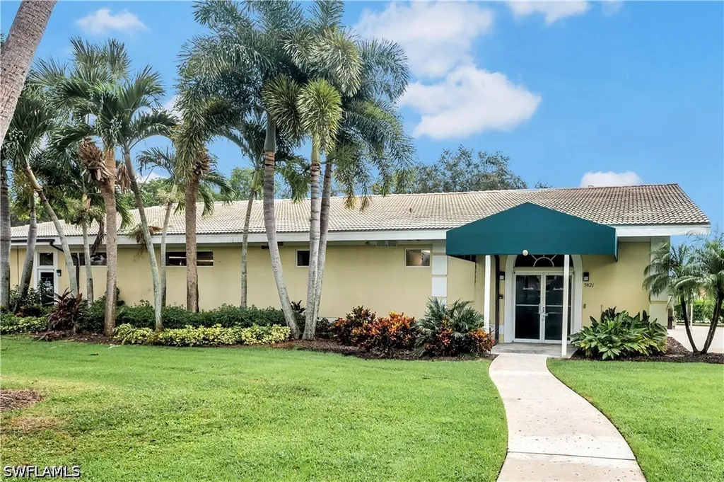 9221 Spanish Moss Way Bonita Springs FL 34135