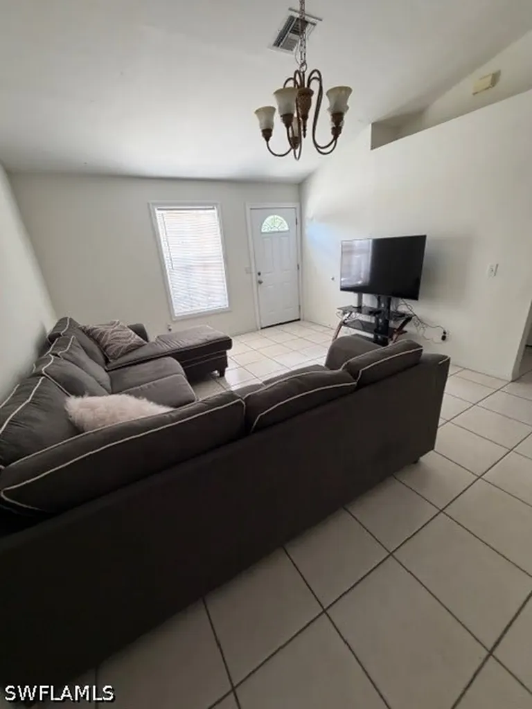 2779 Tropicana Boulevard Naples FL 34116