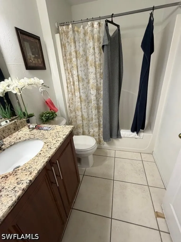 2779 Tropicana Boulevard Naples FL 34116