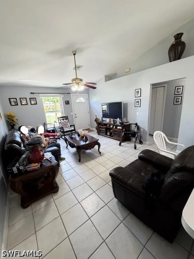 2779 Tropicana Boulevard Naples FL 34116