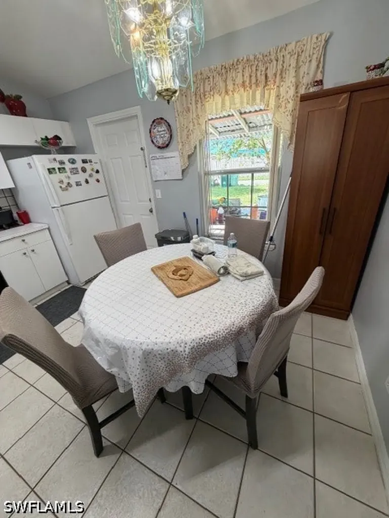 2779 Tropicana Boulevard Naples FL 34116