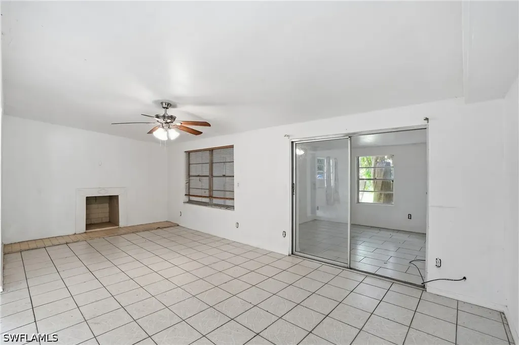78 Victoria Drive North Fort Myers FL 33917
