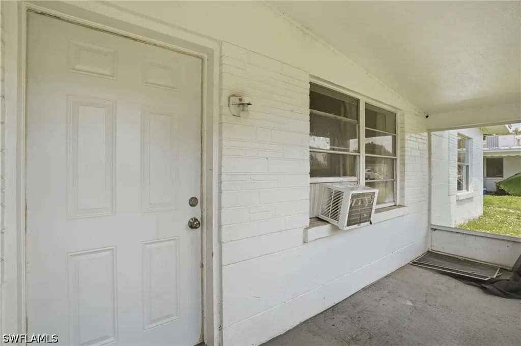 78 Victoria Drive North Fort Myers FL 33917