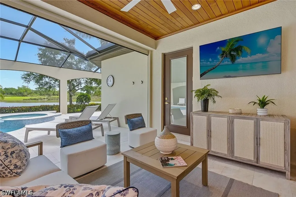 3365 Runaway Lane Naples FL 34114