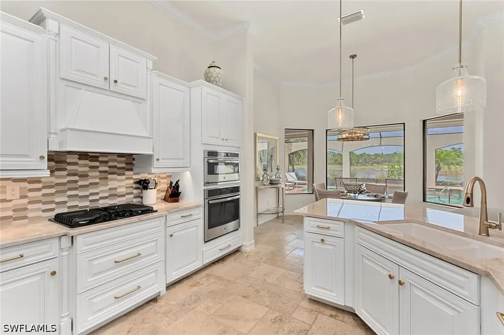 3365 Runaway Lane Naples FL 34114