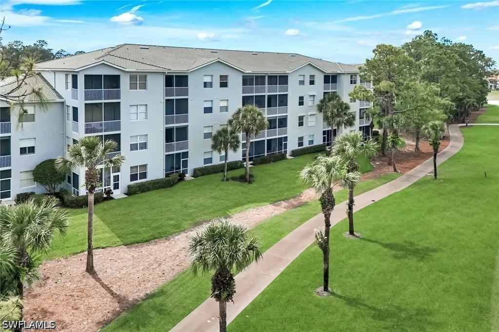 3960 Loblolly Bay Drive Naples FL 34114