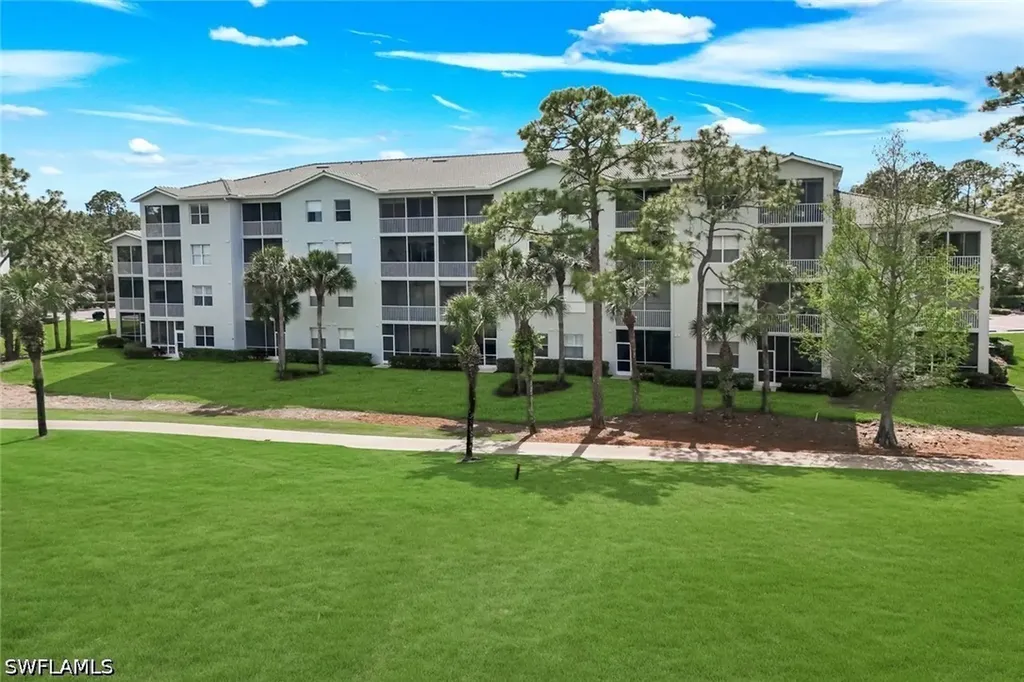 3960 Loblolly Bay Drive Naples FL 34114