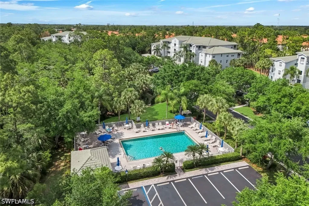 3960 Loblolly Bay Drive Naples FL 34114
