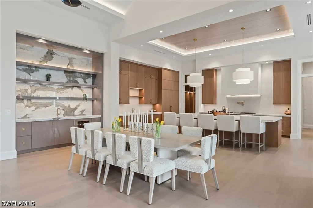 444 Orchid Drive Naples FL 34102