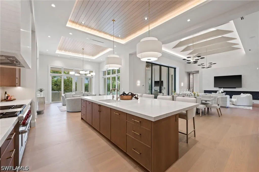 444 Orchid Drive Naples FL 34102