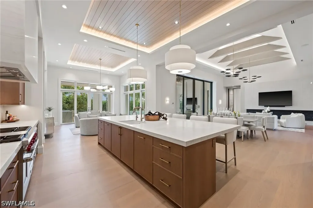 444 Orchid Drive Naples FL 34102