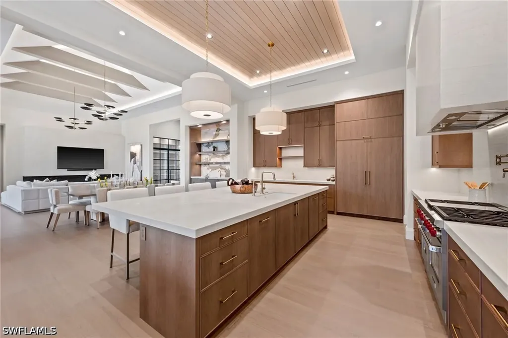 444 Orchid Drive Naples FL 34102