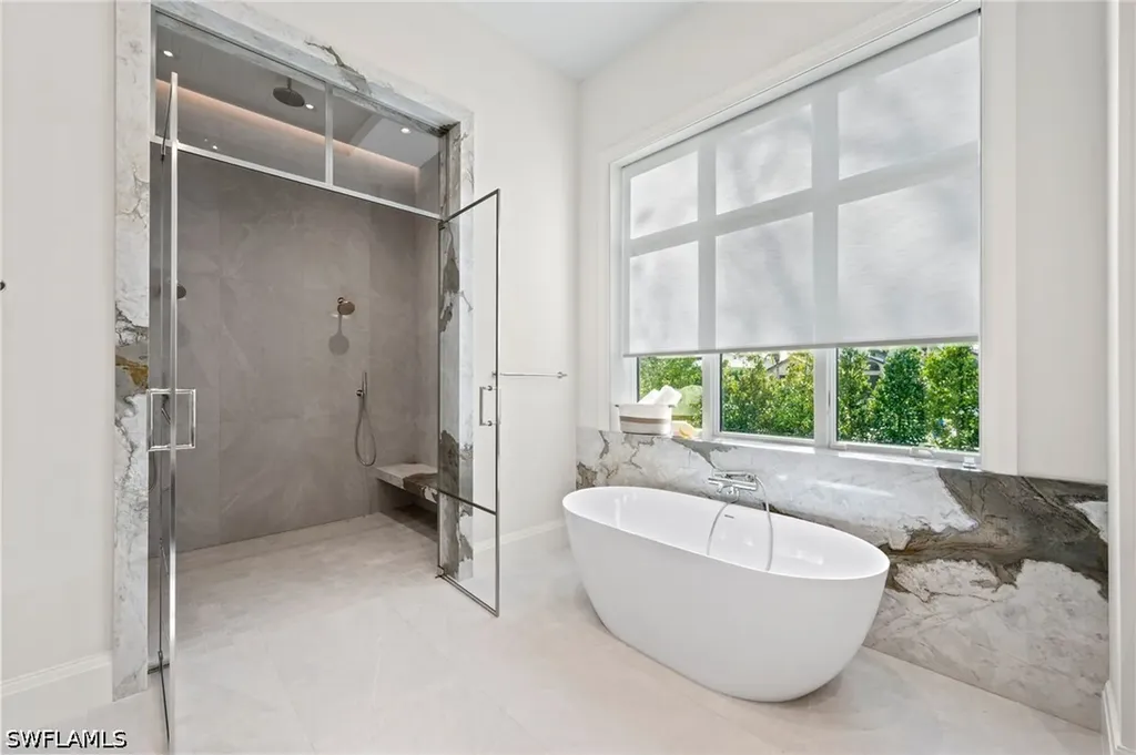 444 Orchid Drive Naples FL 34102