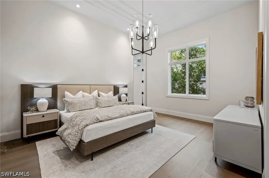 444 Orchid Drive Naples FL 34102