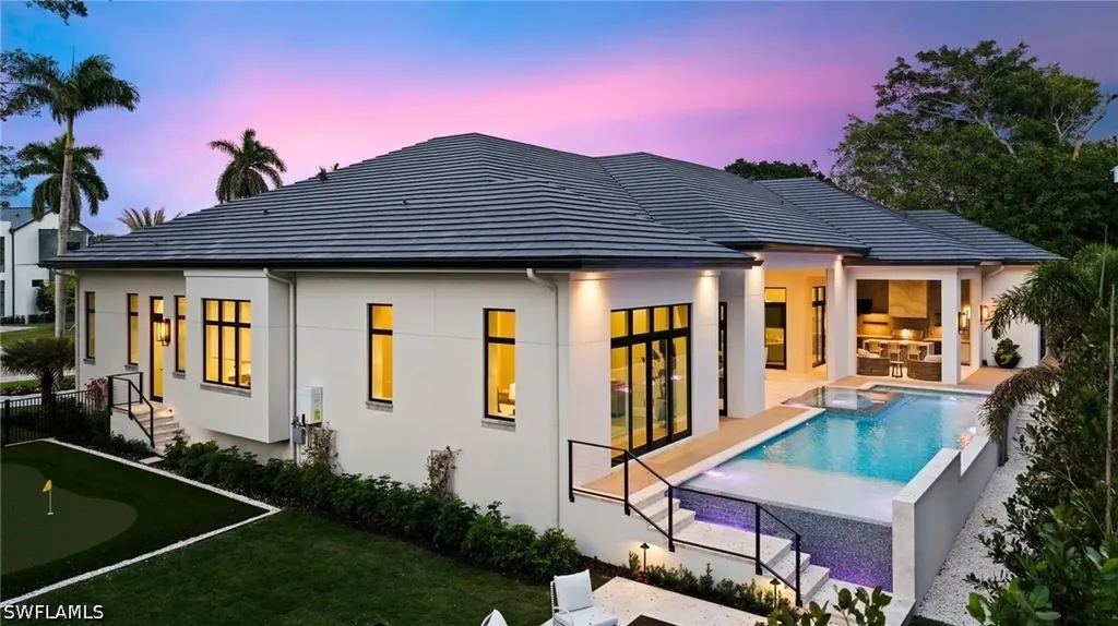 444 Orchid Drive Naples FL 34102