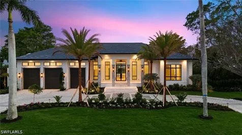 444 Orchid Drive Naples FL 34102
