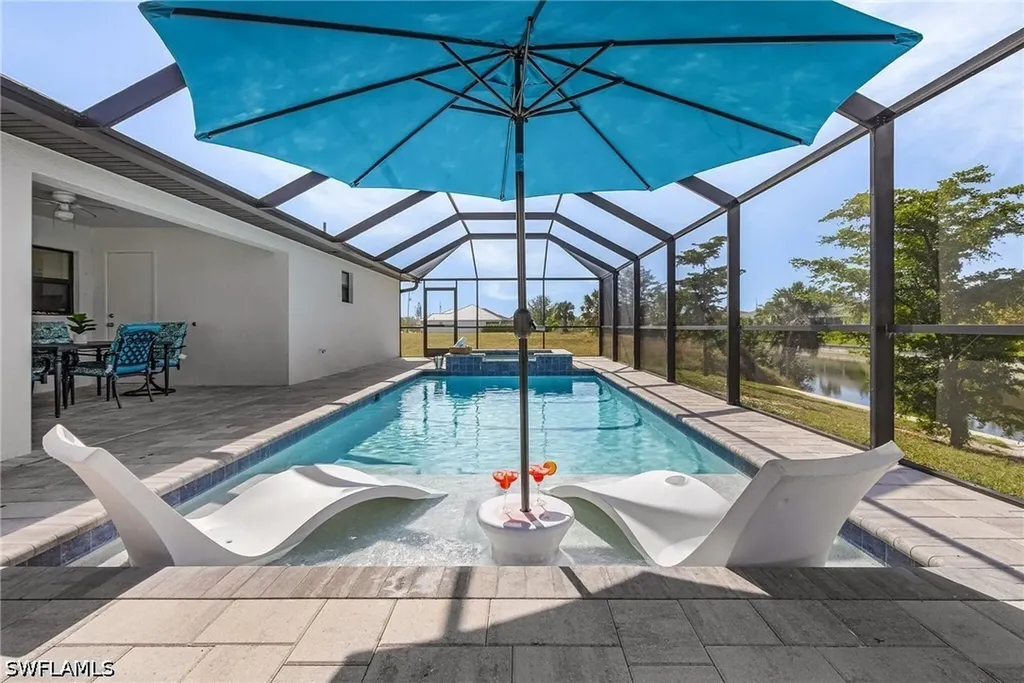 3302 SW 8th Place Cape Coral FL 33914