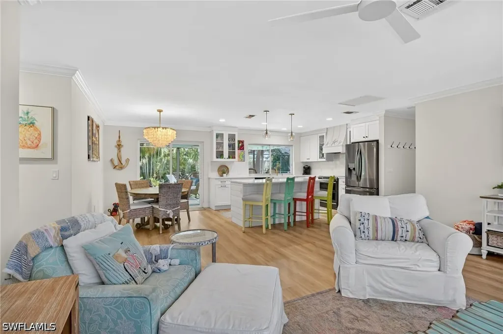 5217 Elm Court Cape Coral FL 33904