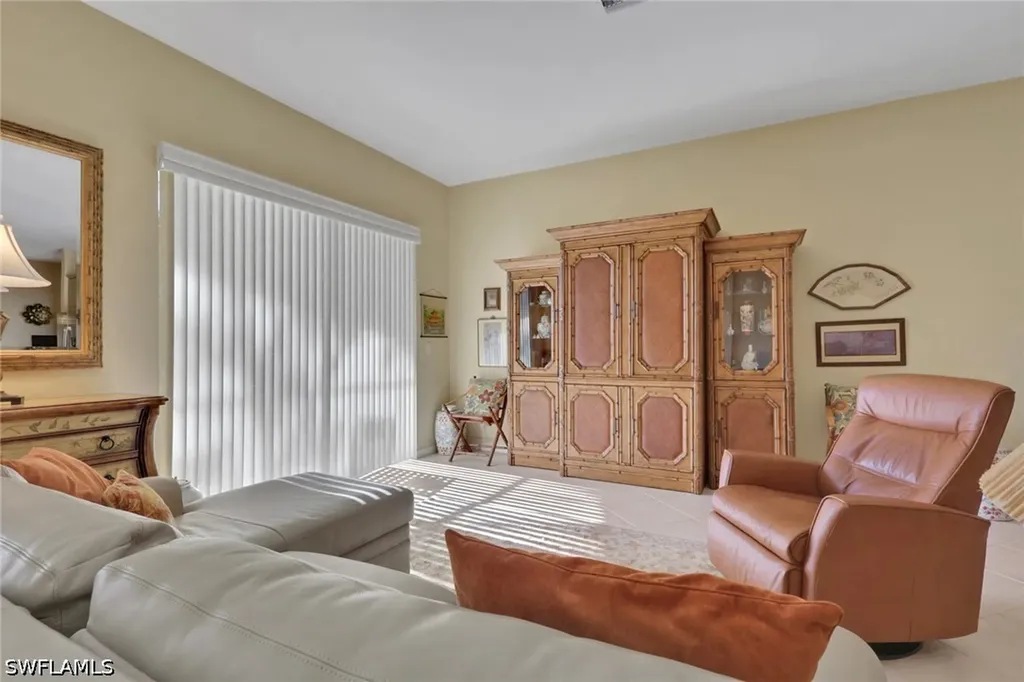 20247 Castlemaine Avenue Estero FL 33928