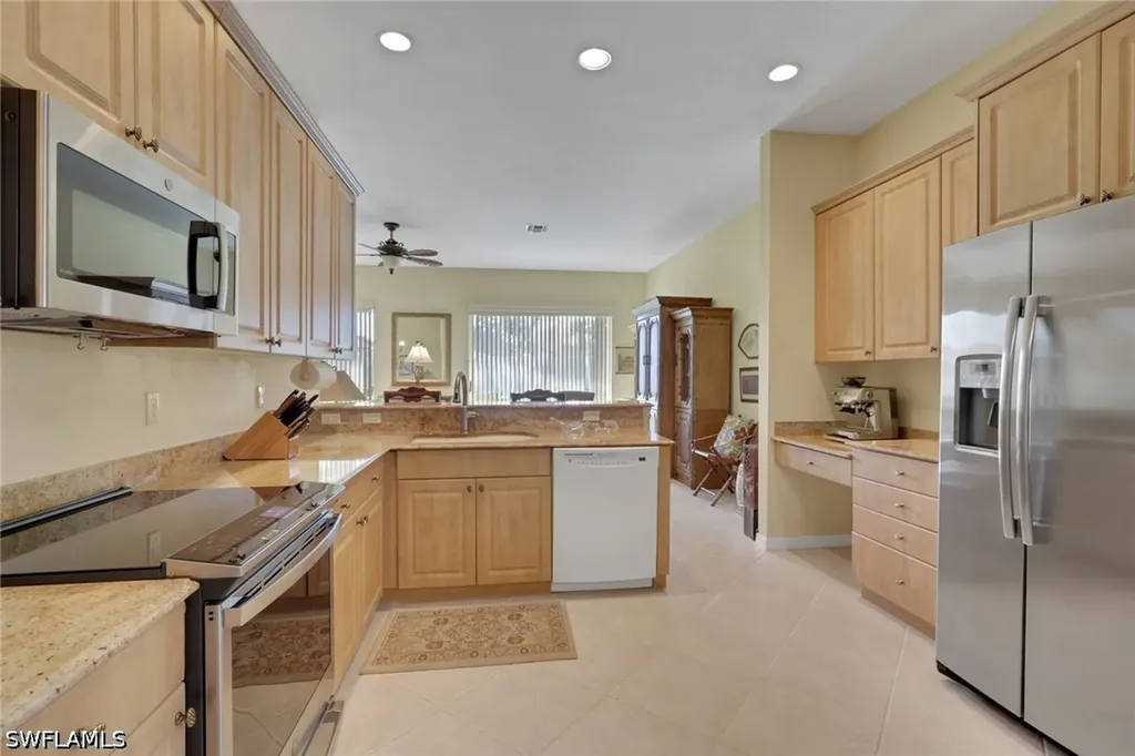 20247 Castlemaine Avenue Estero FL 33928