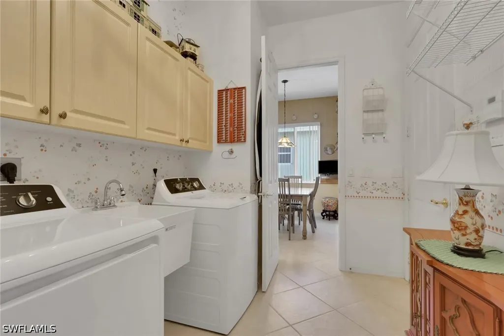 20247 Castlemaine Avenue Estero FL 33928