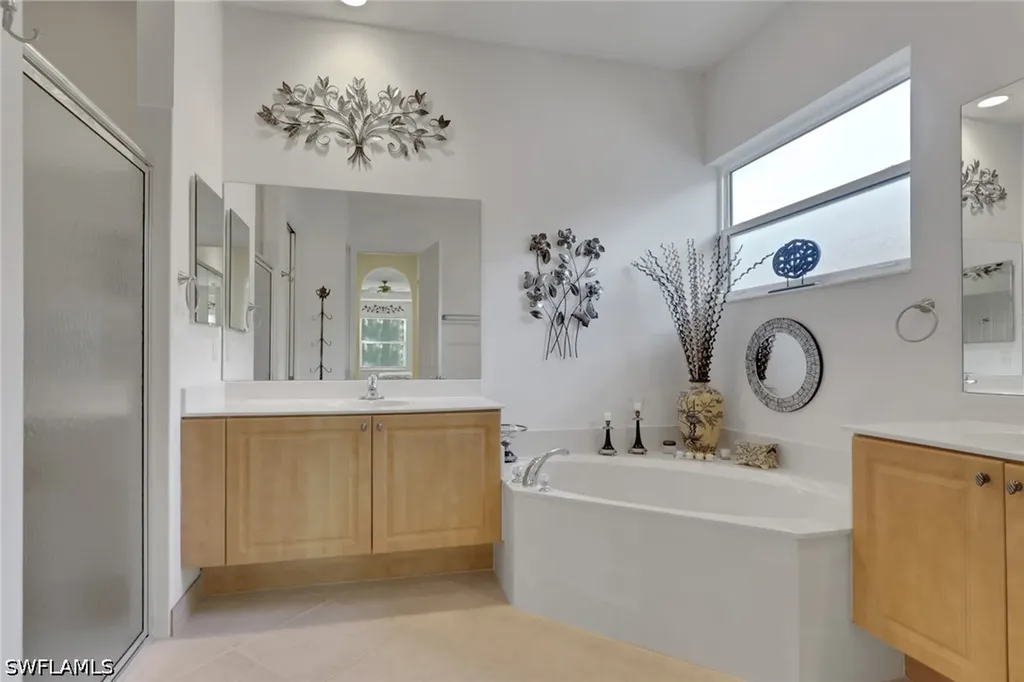 20247 Castlemaine Avenue Estero FL 33928