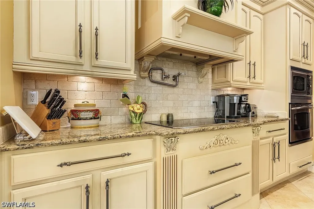 540 Snell Court Marco Island FL 34145