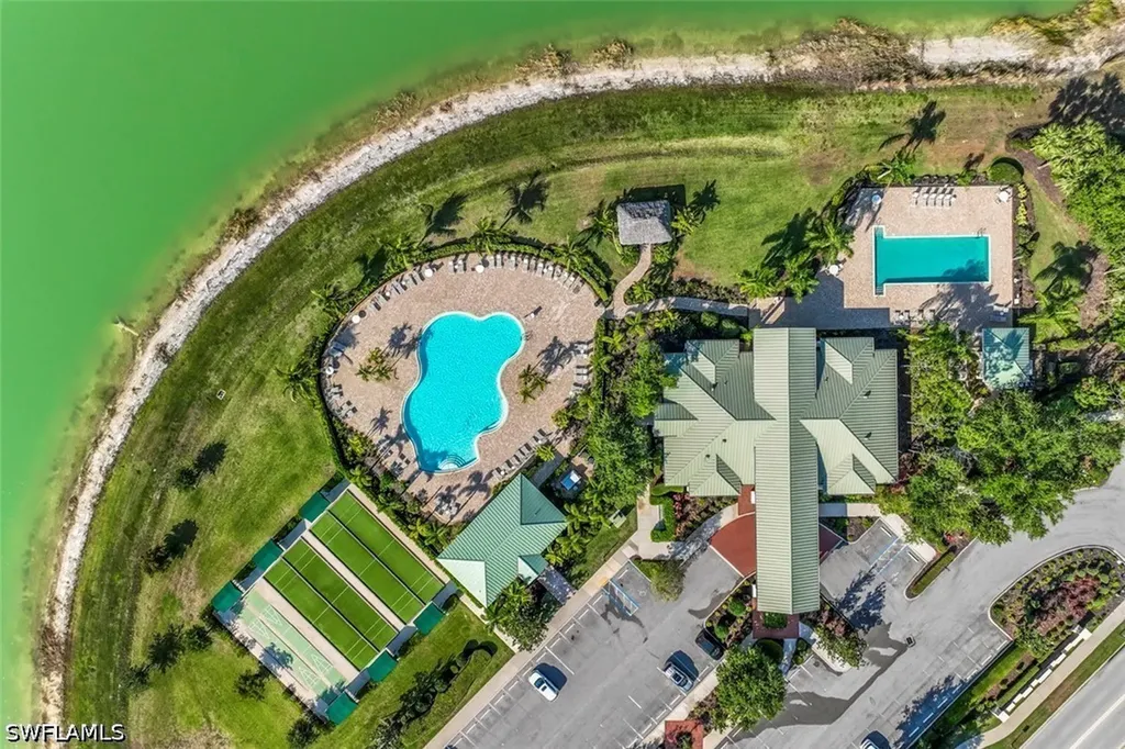3568 Rollingwater Way North Fort Myers FL 33917